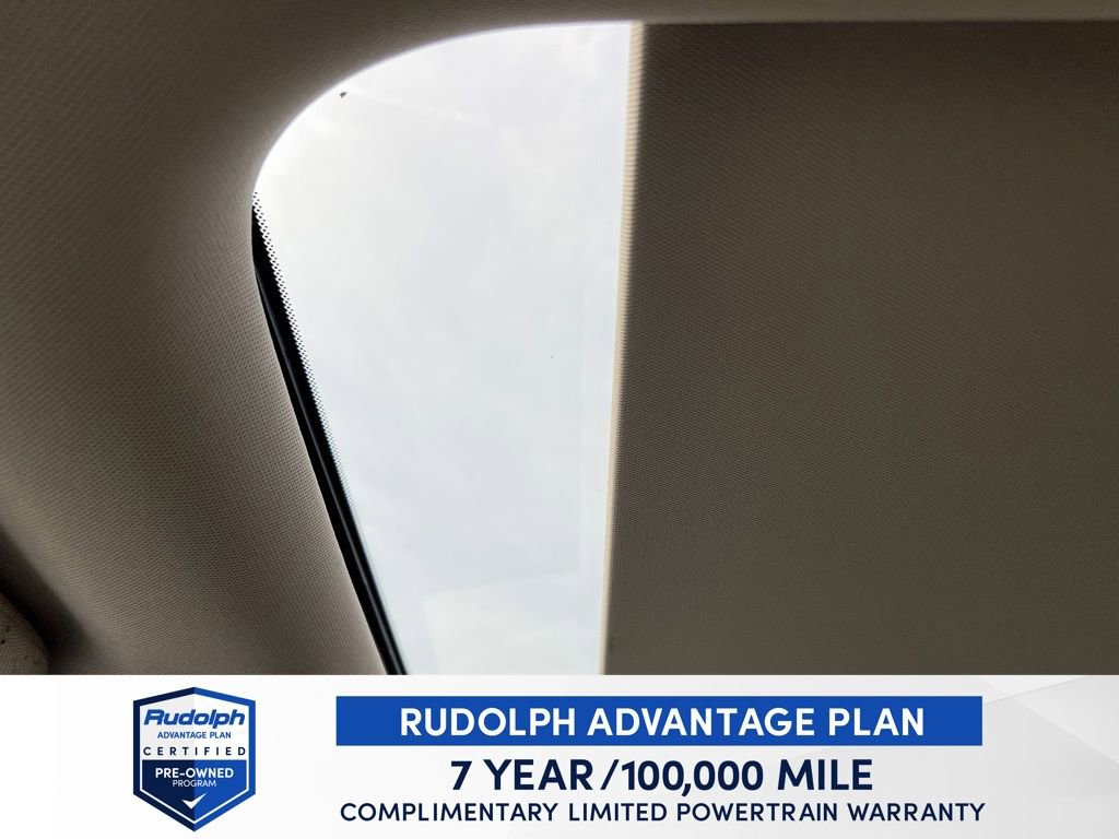 Certified 2025 Honda Pilot Touring image 32