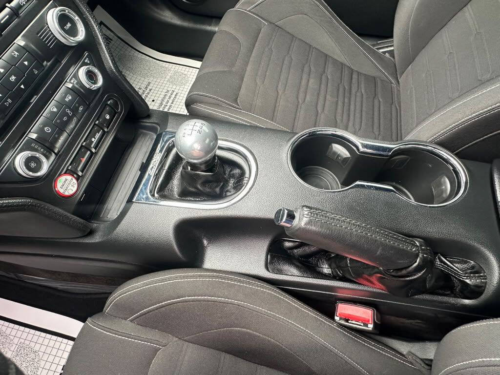 Used 2015 Ford Mustang GT w/ GT Performance Package RWD image 22
