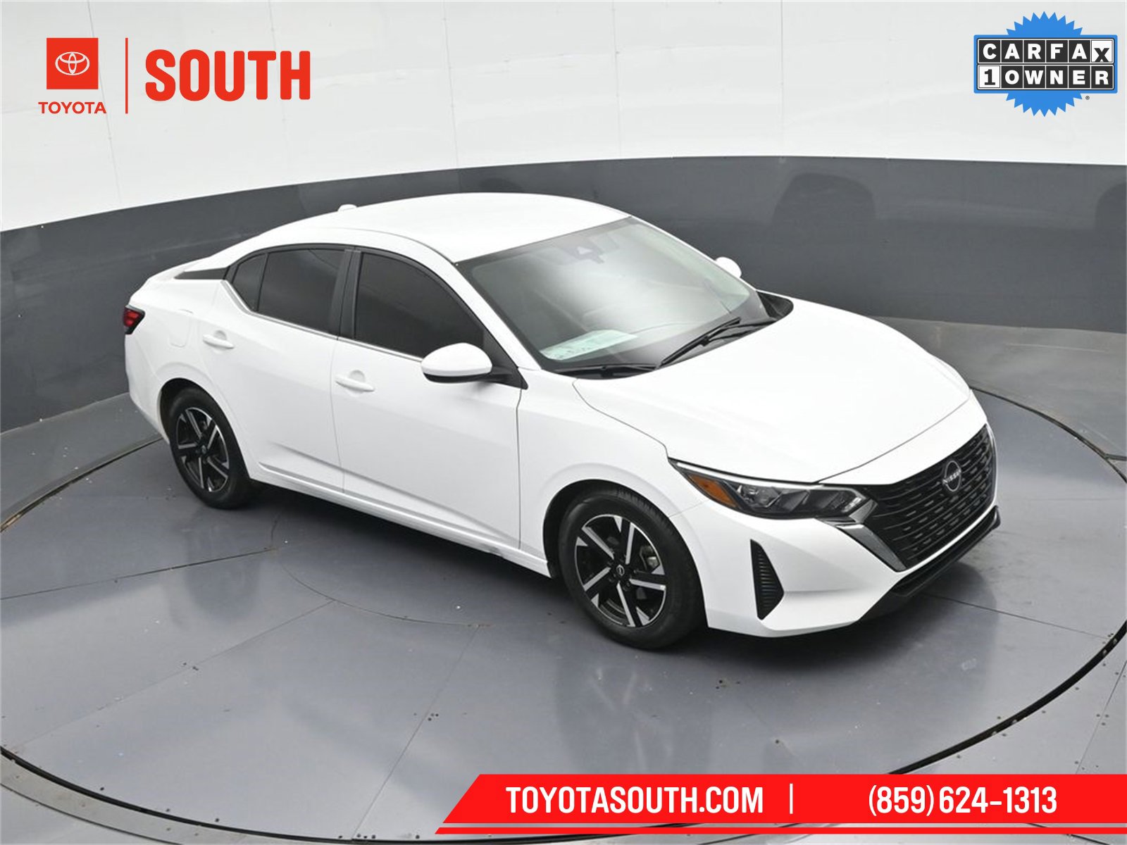 Used 2025 Nissan Sentra SV image 40