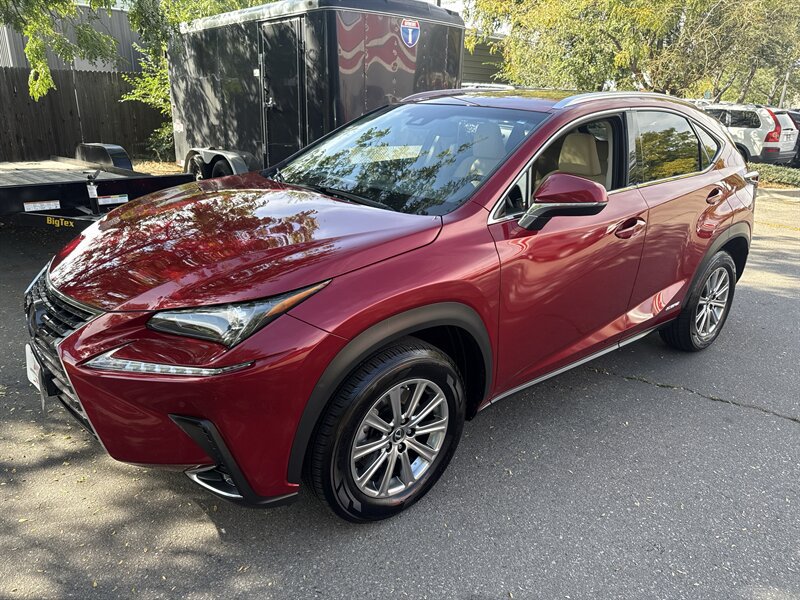 Used 2018 Lexus NX 300h AWD w/ Comfort Package image 2