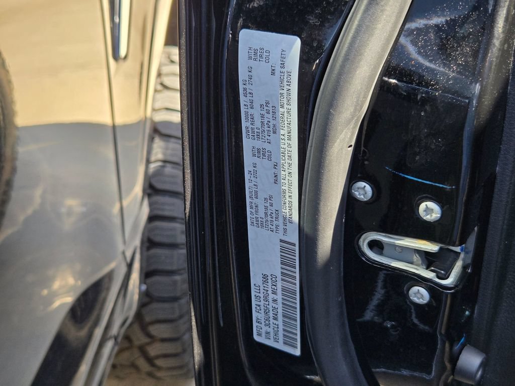 Used 2024 RAM 2500 Laramie w/ Safety Group AWD/4WD image 16