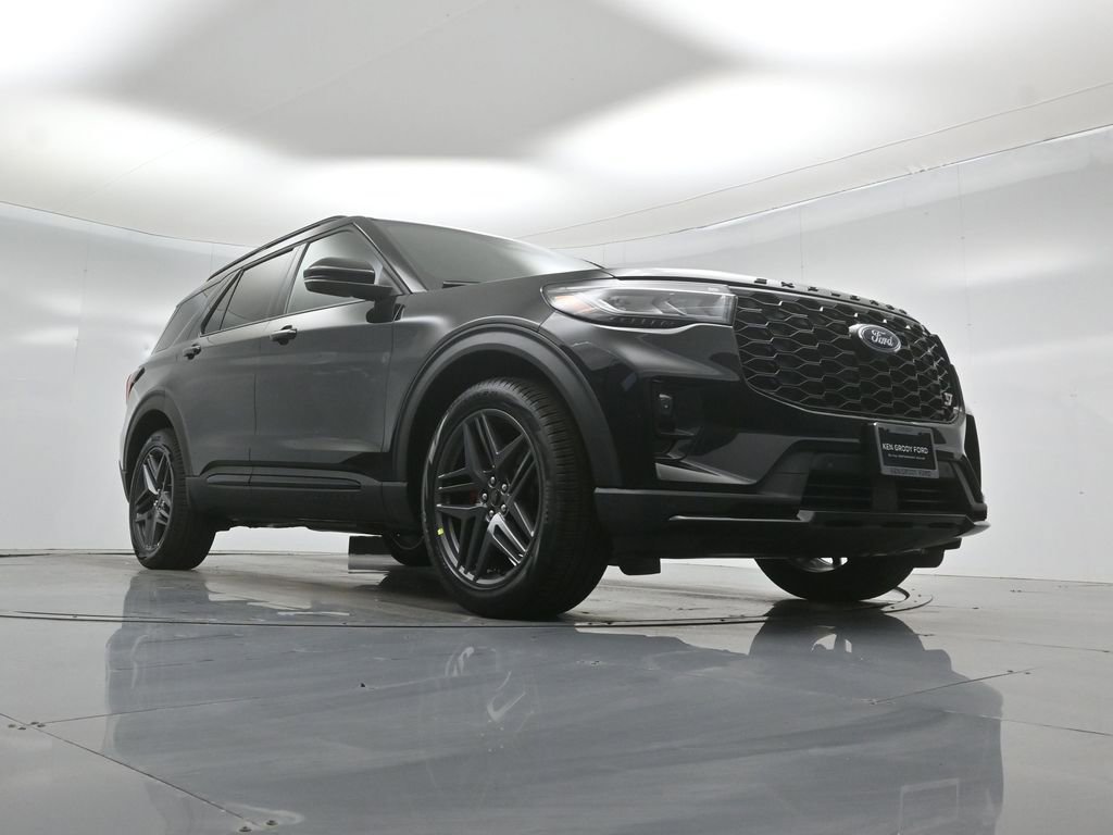 New 2026 Ford Explorer ST image 46