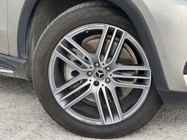 Used 2021 Mercedes-Benz GLS 450 4MATIC image 35