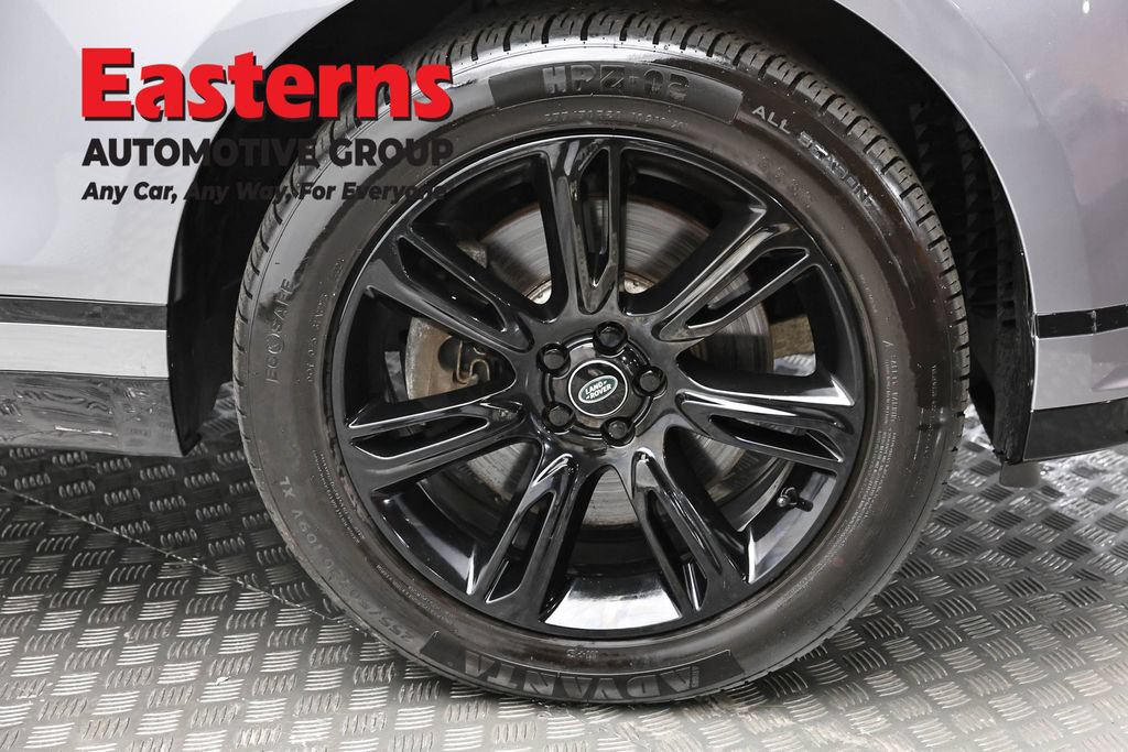 Used 2023 Land Rover Range Rover Velar R-Dynamic S AWD/4WD image 32