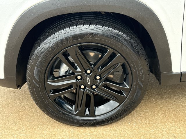 Used 2025 Chevrolet Trax ACTIV w/ Driver Confidence Package FWD image 14