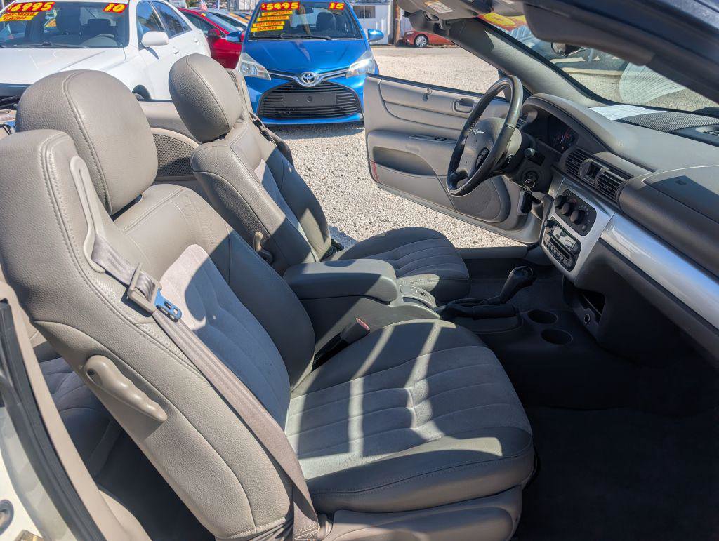 Used 2006 Chrysler Sebring Touring image 15