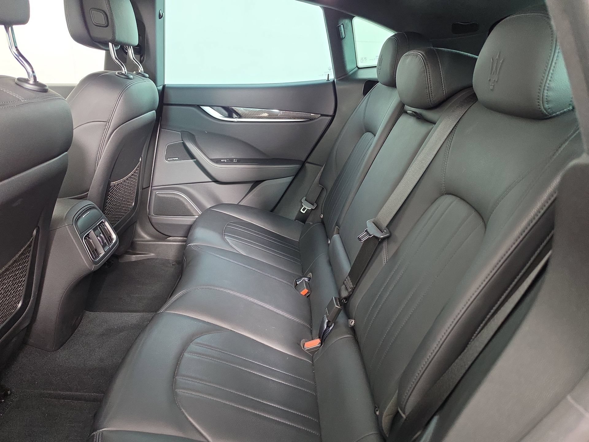 Used 2022 Maserati Levante Modena AWD/4WD image 35
