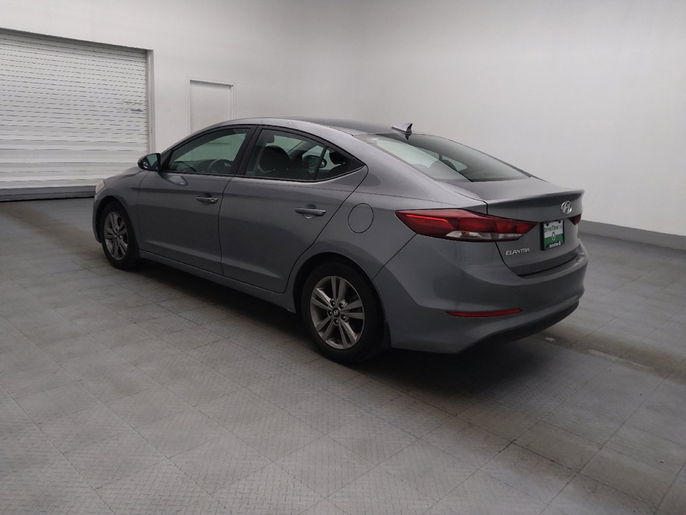 Used 2018 Hyundai Elantra Value Edition FWD image 3