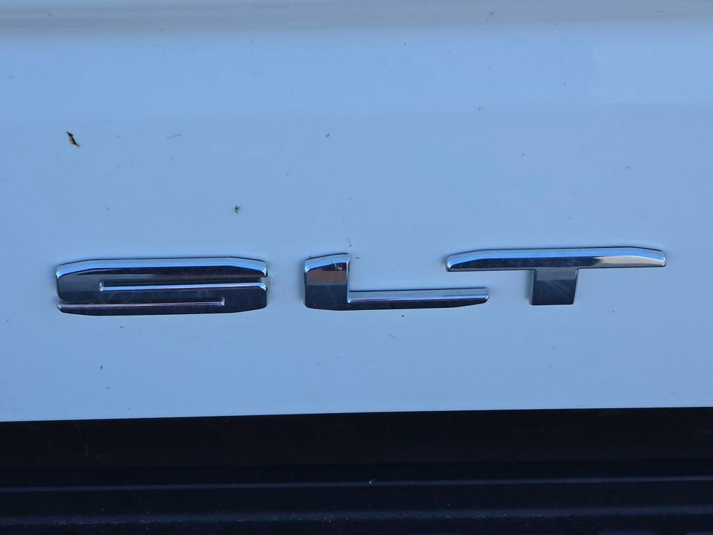 Used 2025 GMC Sierra 1500 SLT image 14