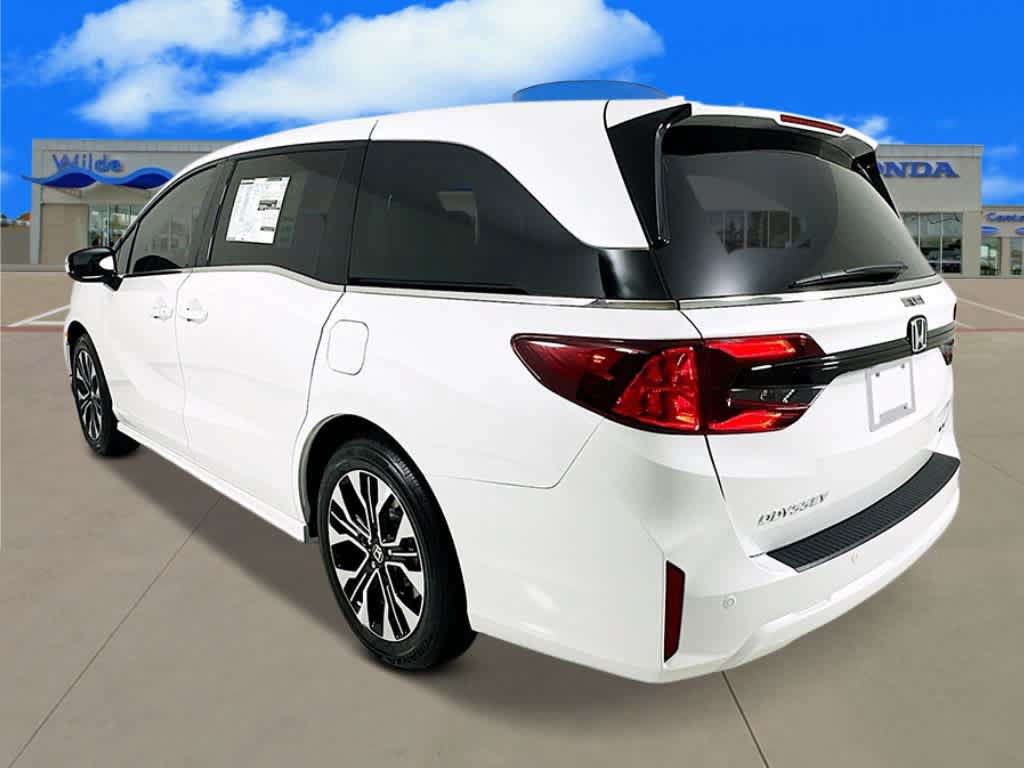 New 2026 Honda Odyssey Elite image 3