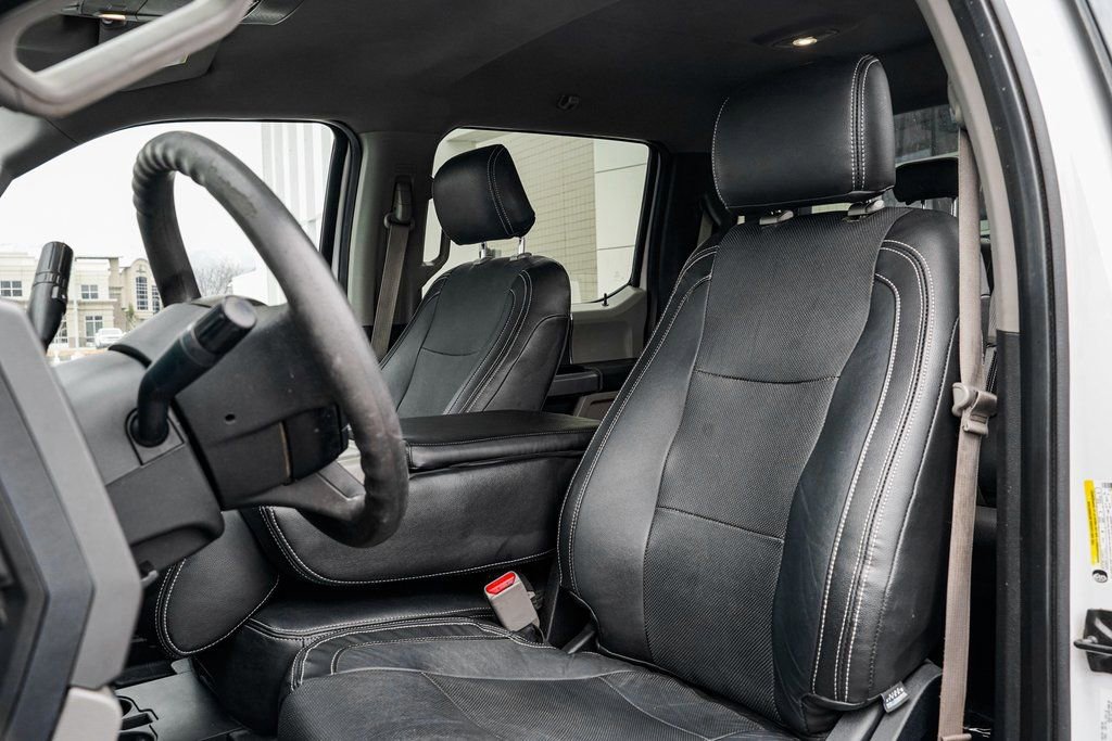 Used 2017 Ford F250 XLT w/ FX4 Off-Road Package image 13