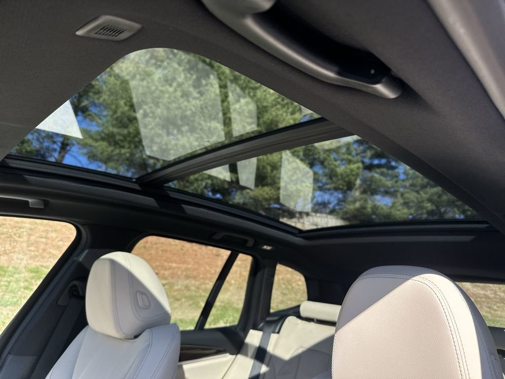 Used 2024 BMW X3 xDrive30i w/ Convenience Package image 44