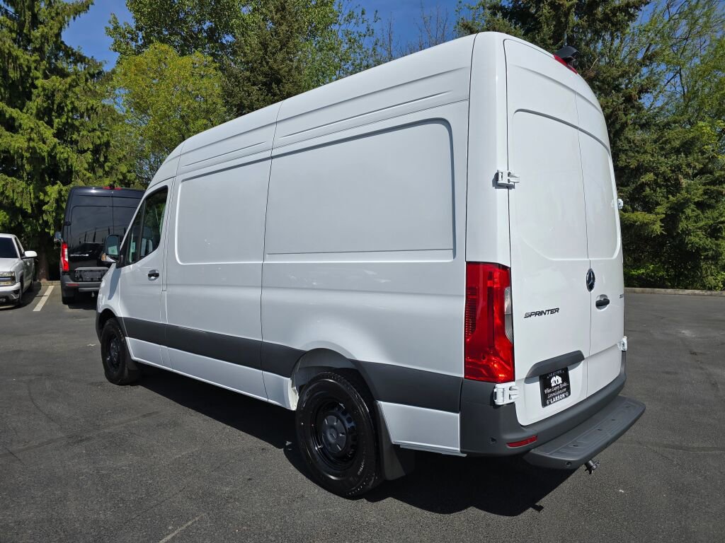 New 2025 Mercedes-Benz Sprinter 2500 image 4