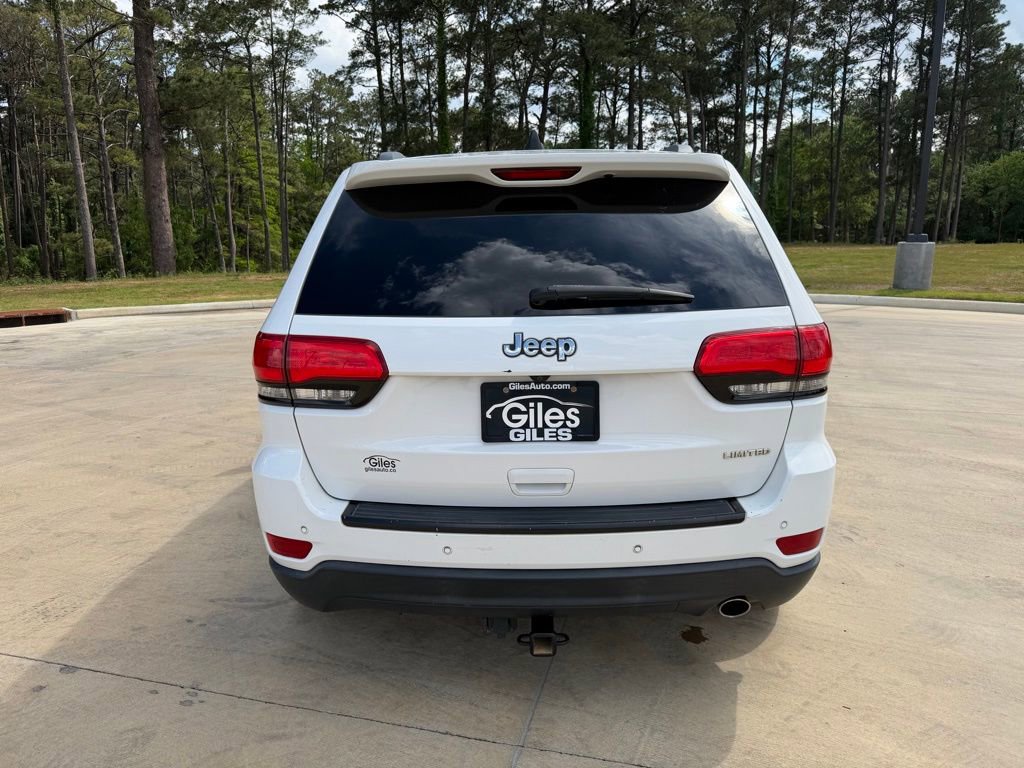Used 2017 Jeep Grand Cherokee Limited RWD image 4