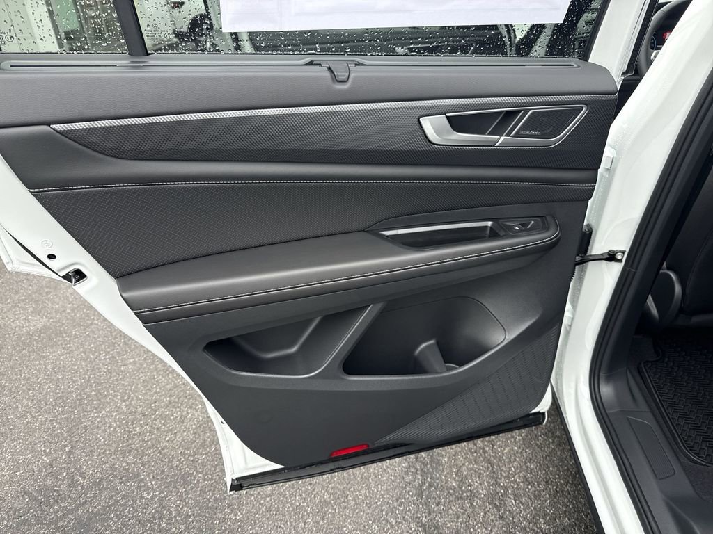 New 2026 Volkswagen Atlas Cross Sport SEL Premium R-Line image 27