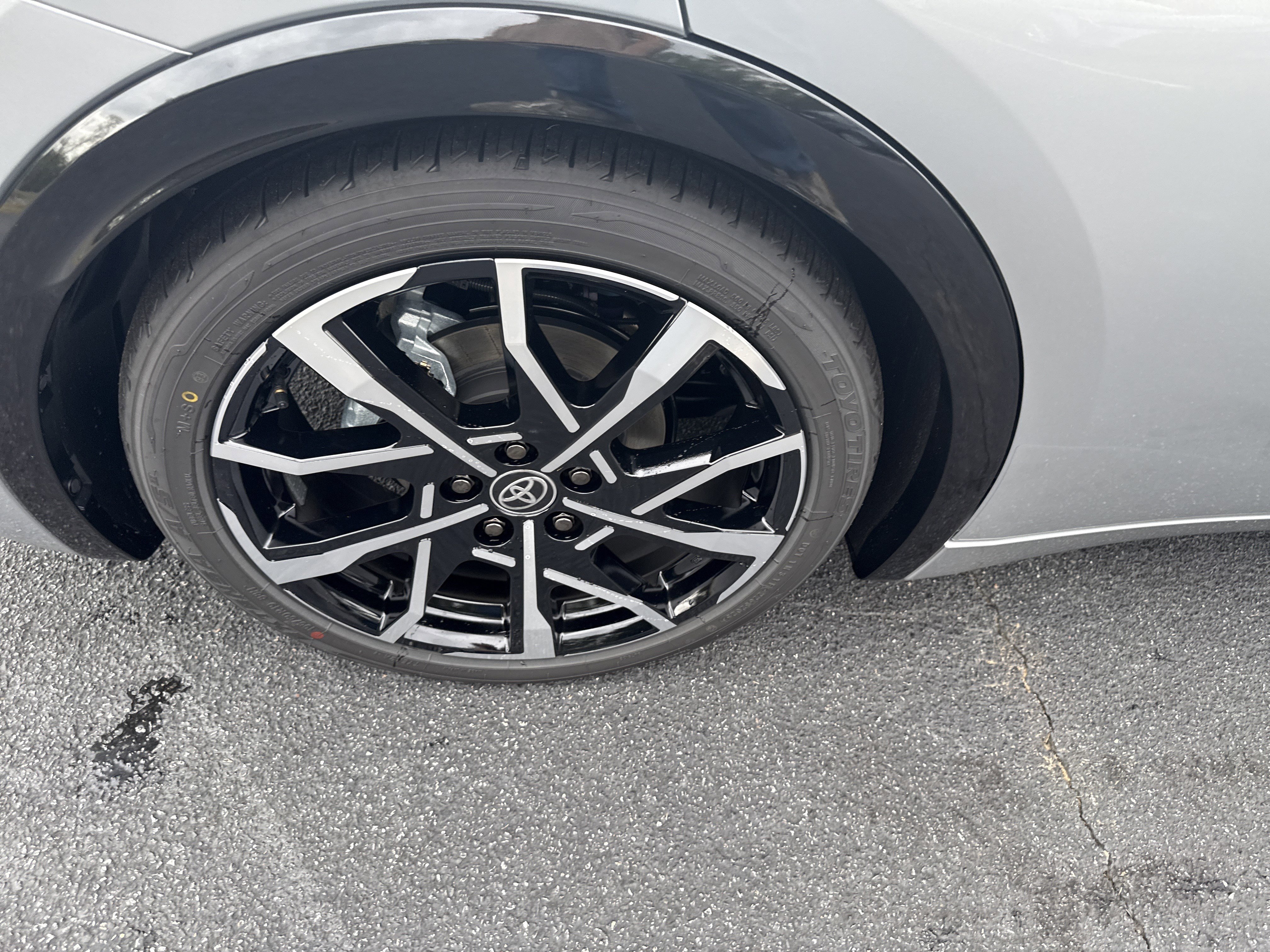 New 2026 Toyota Prius Plug-In Hybrid image 11
