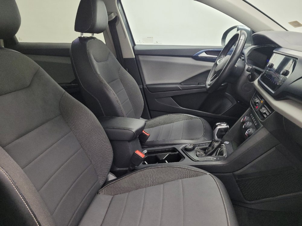 Used 2022 Volkswagen Taos SE image 21