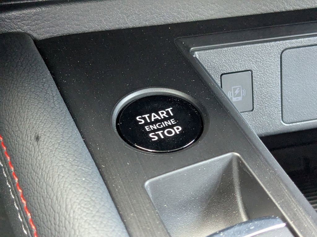 New 2026 Nissan Kicks SR image 26