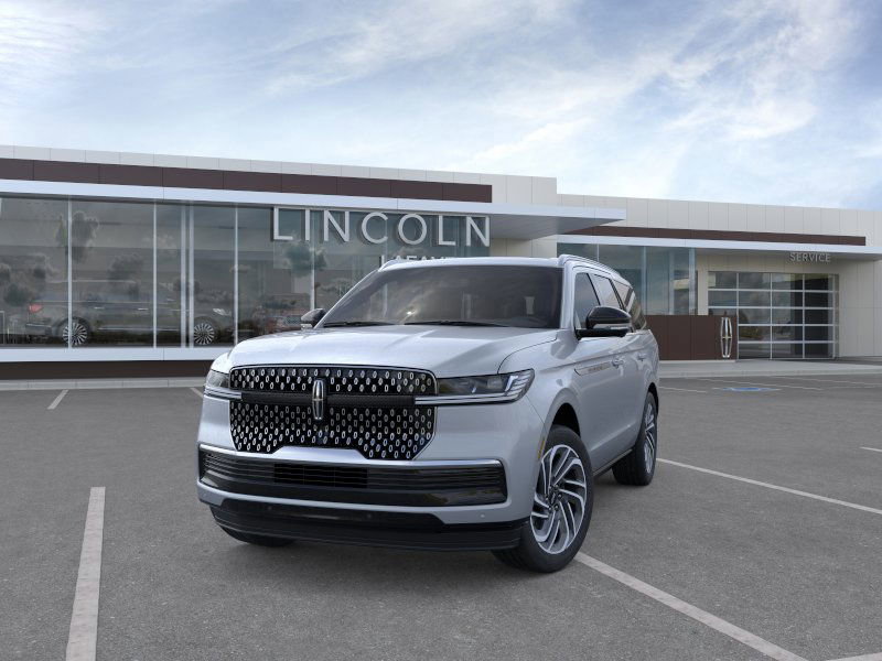 New 2026 Lincoln Navigator Reserve image 2