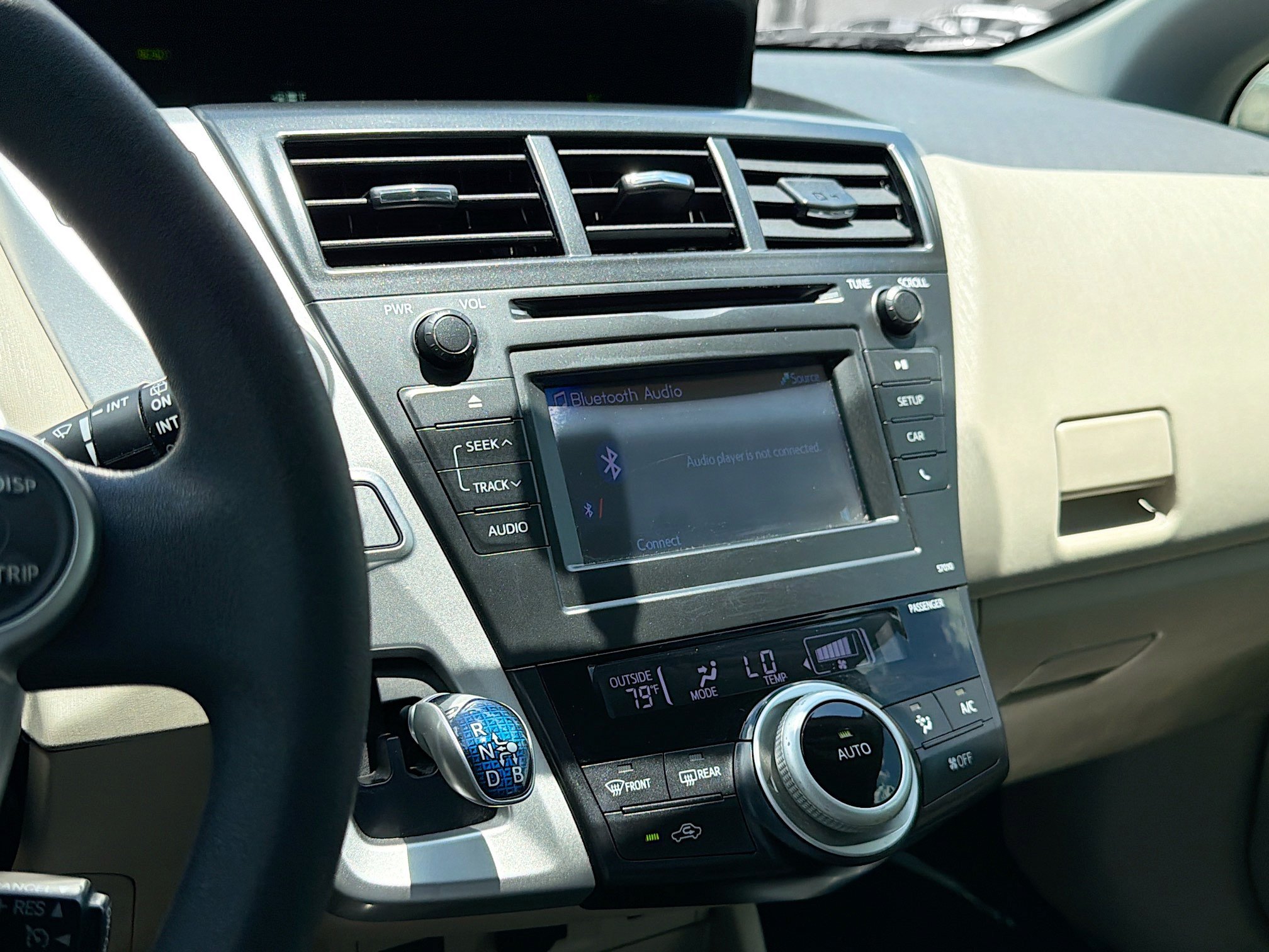 Used 2014 Toyota Prius V Two FWD image 24