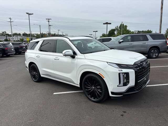 Used 2024 Hyundai Palisade Calligraphy AWD/4WD image 2