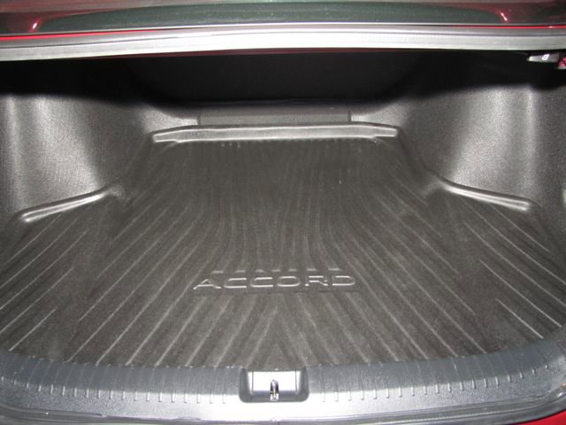 Certified 2023 Honda Accord LX image 15