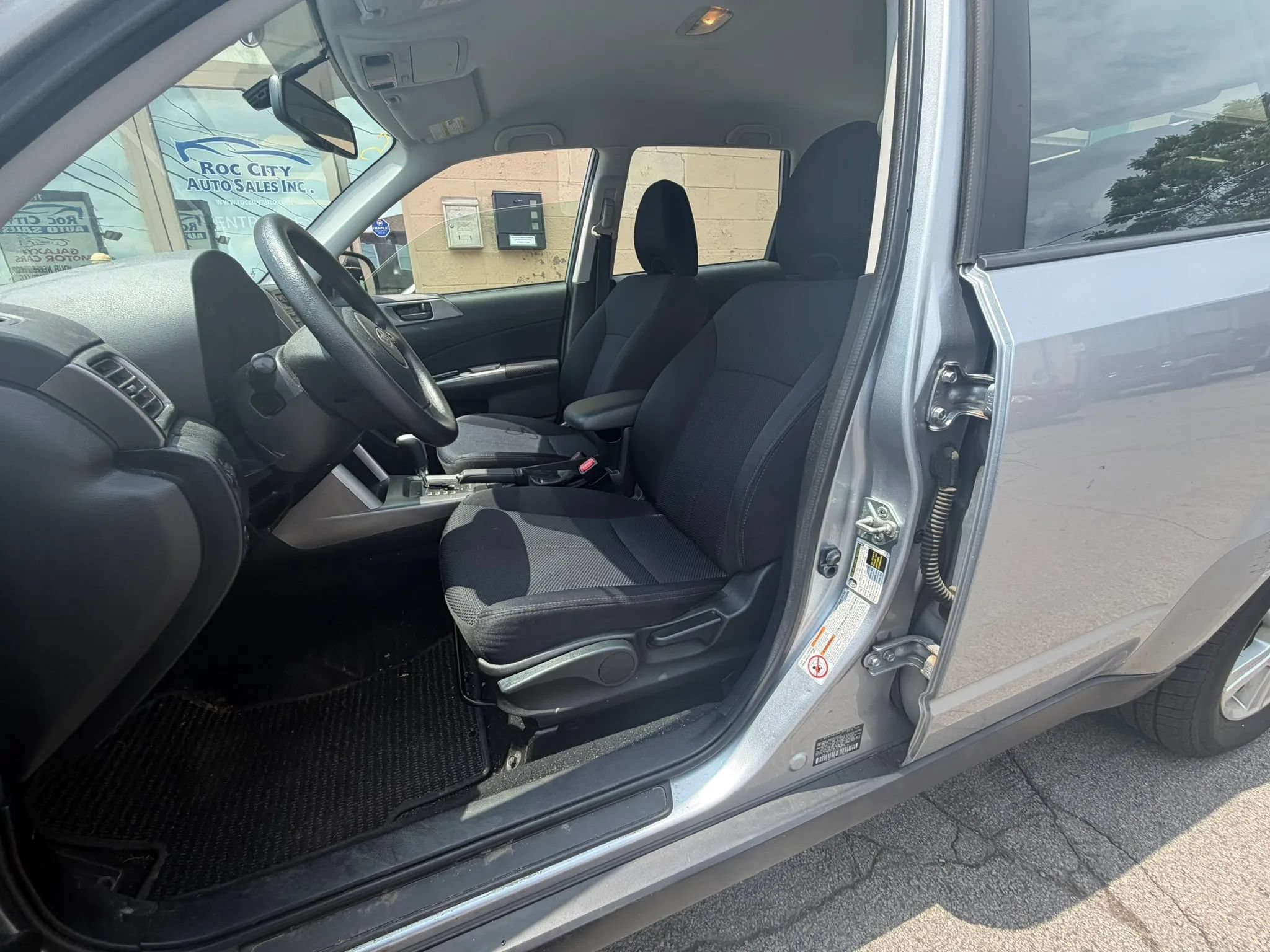 Used 2012 Subaru Forester 2.5X w/ Alloy Wheel Pkg AWD/4WD image 22