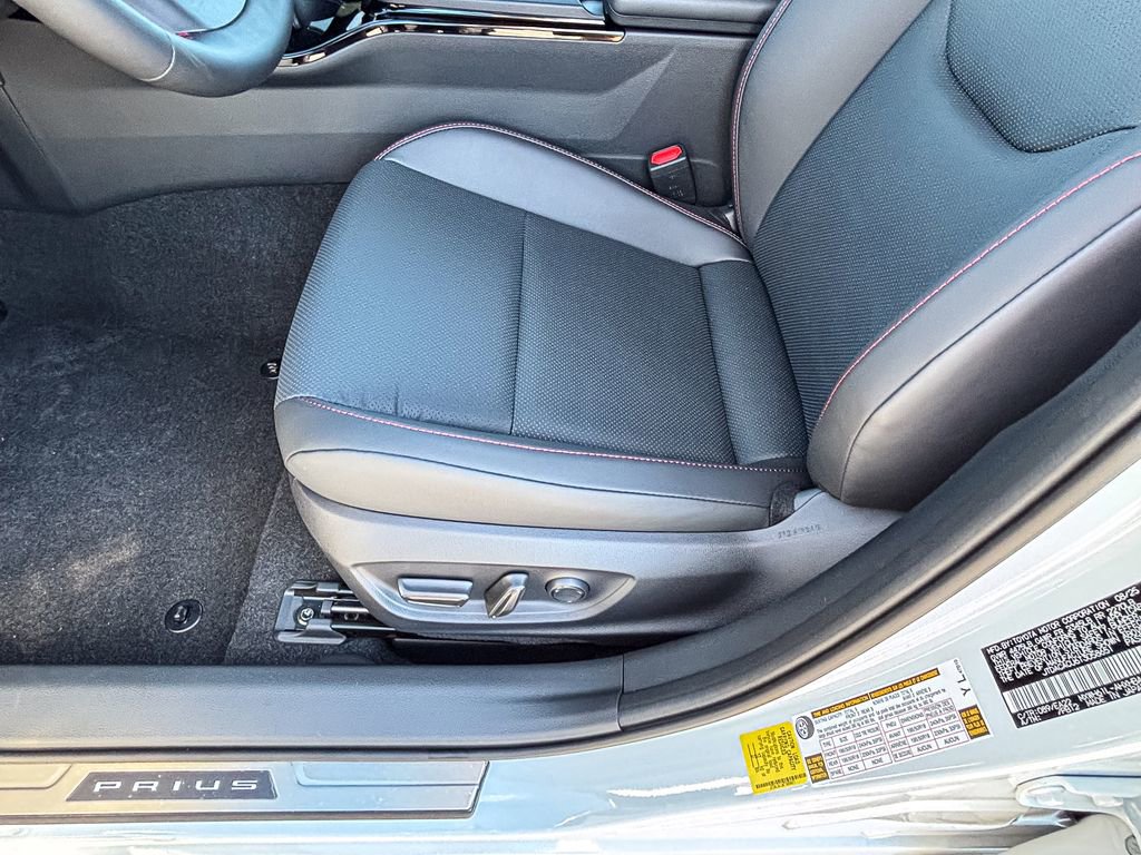 New 2026 Toyota Prius XSE Premium FWD image 13