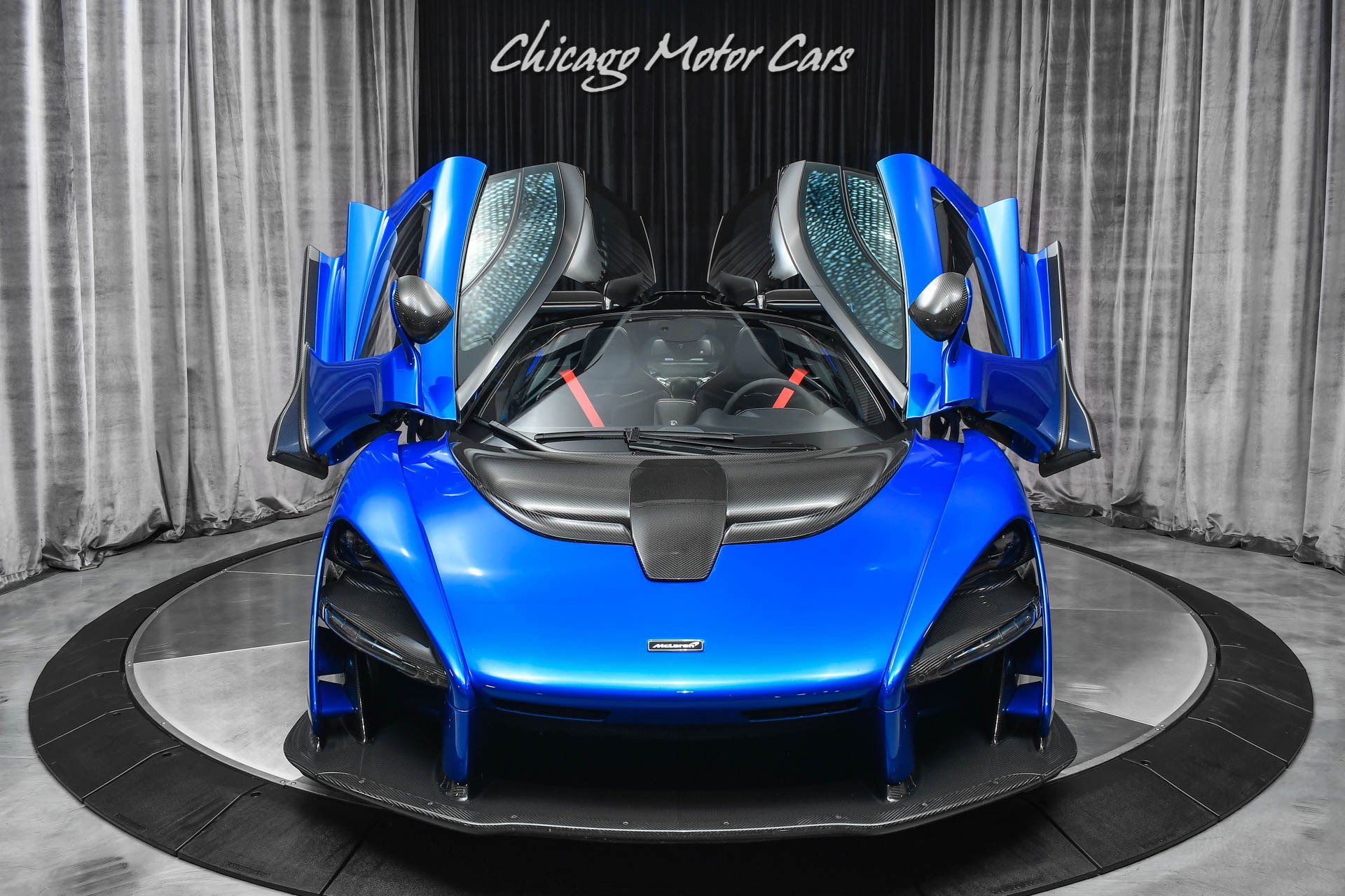 Used 2019 McLaren Senna Coupe ULTRA RARE Only 1685 Mil image 30
