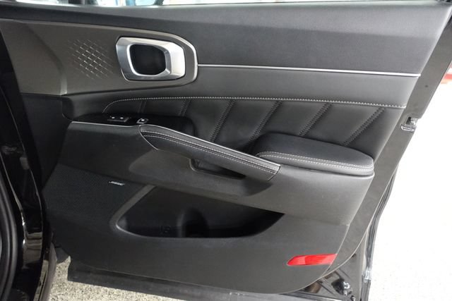 Used 2022 Kia Sorento SX FWD image 29