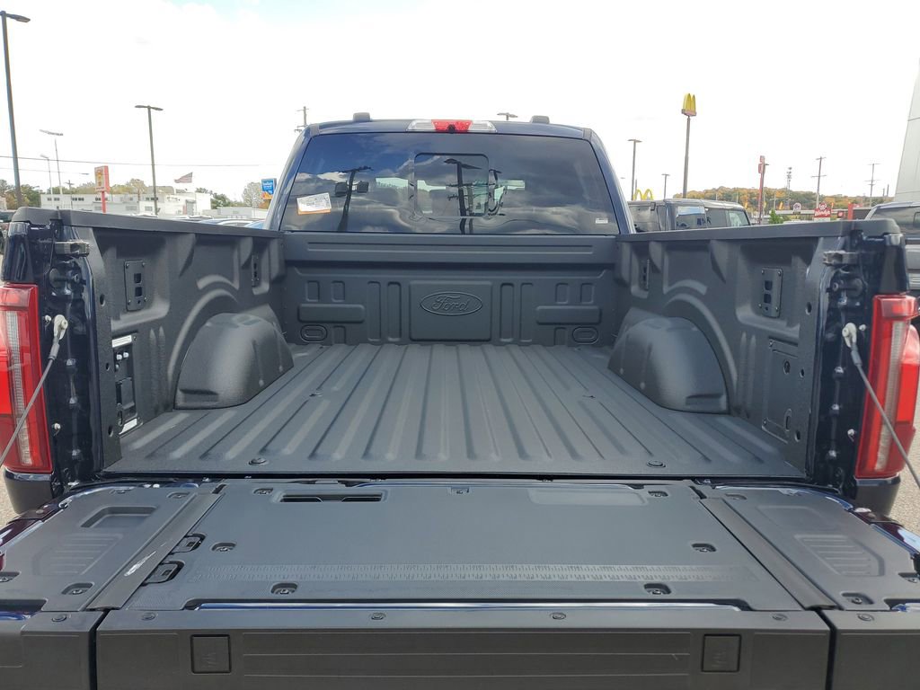New 2025 Ford F150 Platinum image 8