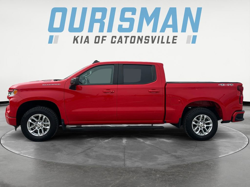 Used 2022 Chevrolet Silverado 1500 RST image 3