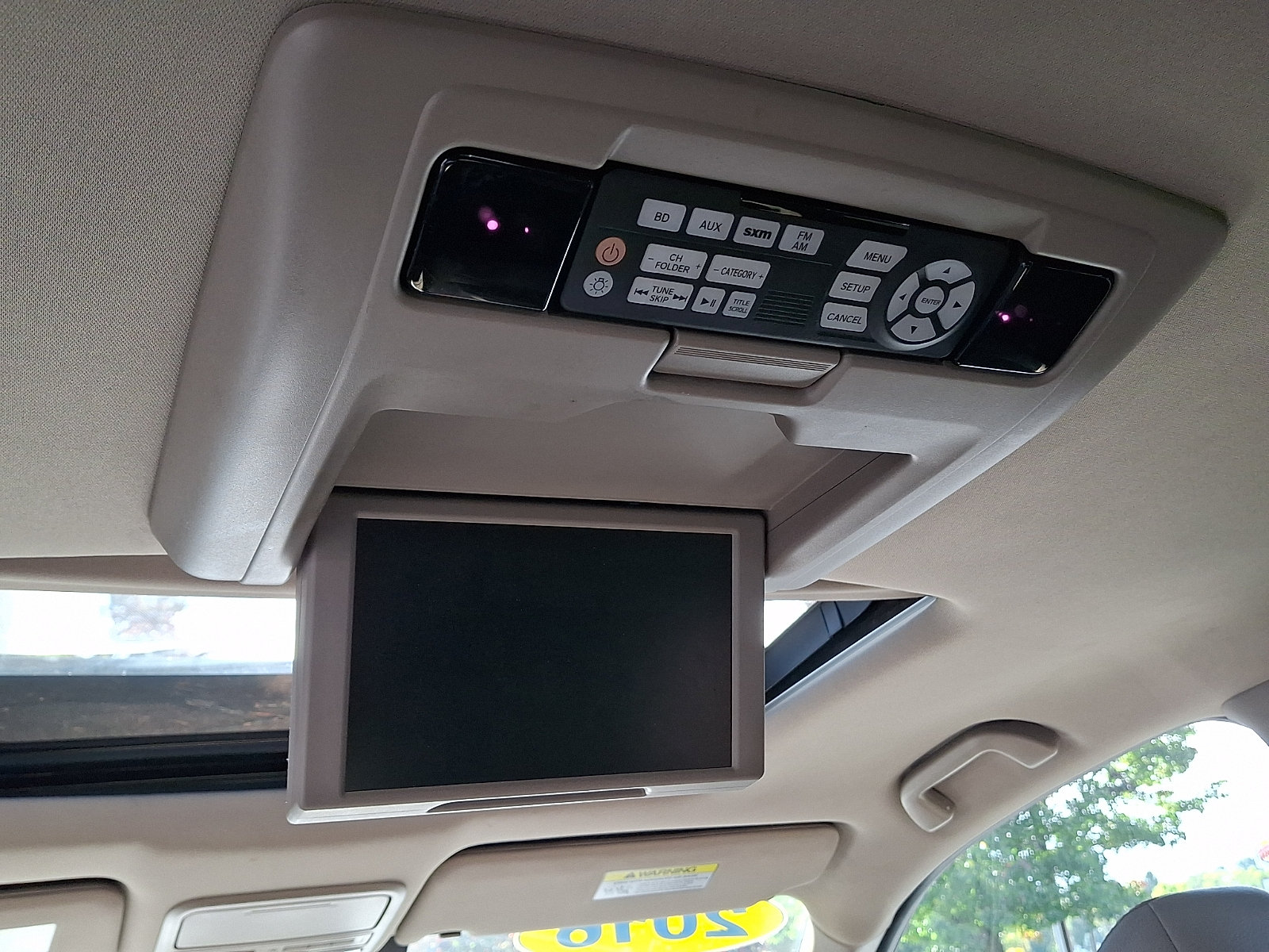 Used 2016 Honda Pilot Touring image 12