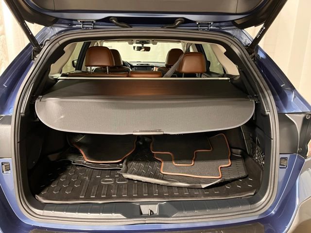 Used 2020 Subaru Outback Touring XT AWD/4WD image 29