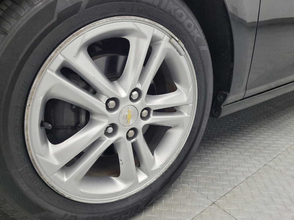 Used 2016 Chevrolet Cruze LT w/ Convenience Package image 31