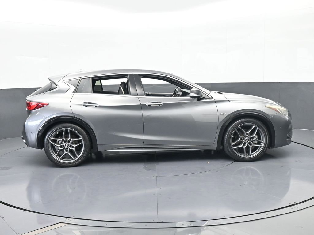 Used 2017 INFINITI QX30 Sport w/ Sport Leather Package image 7