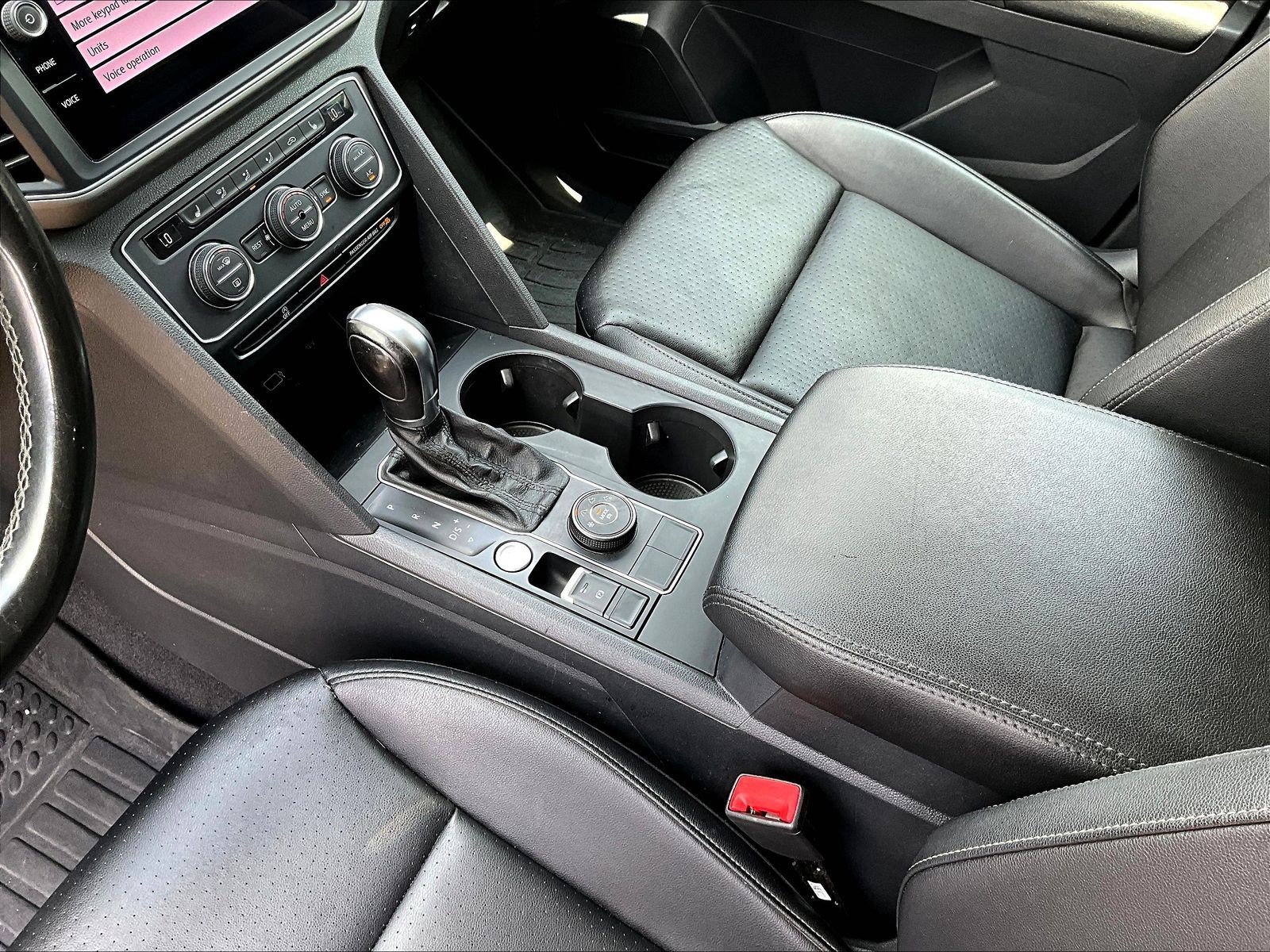 Used 2019 Volkswagen Atlas SE AWD/4WD image 18