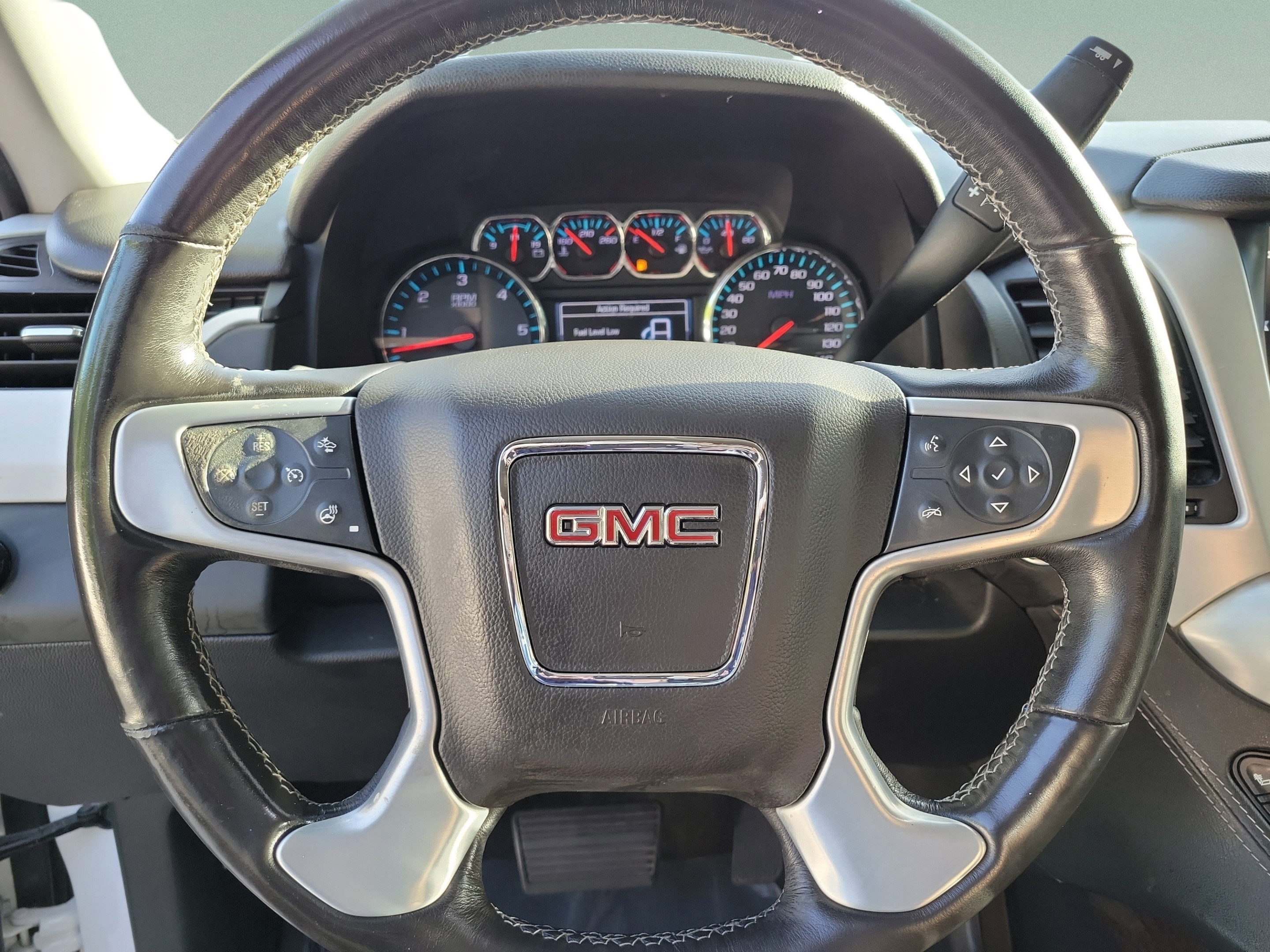 Used 2020 GMC Yukon SLT w/ Open Road Package RWD image 18