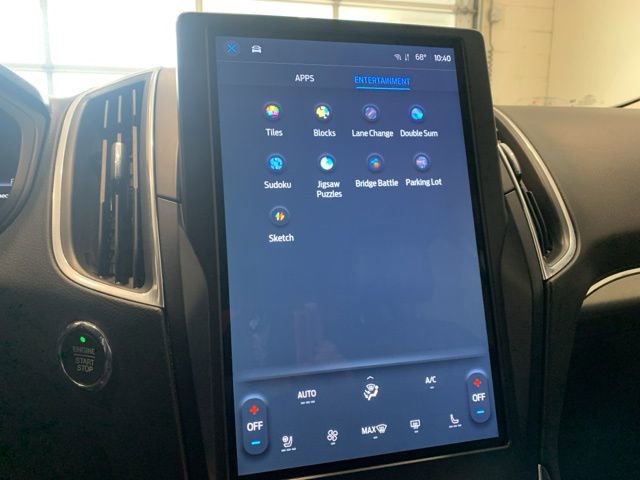 Used 2022 Ford Edge Titanium image 21