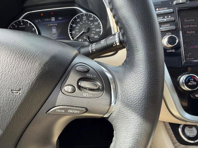 Used 2022 Nissan Murano SL w/ SL Moonroof Package image 15