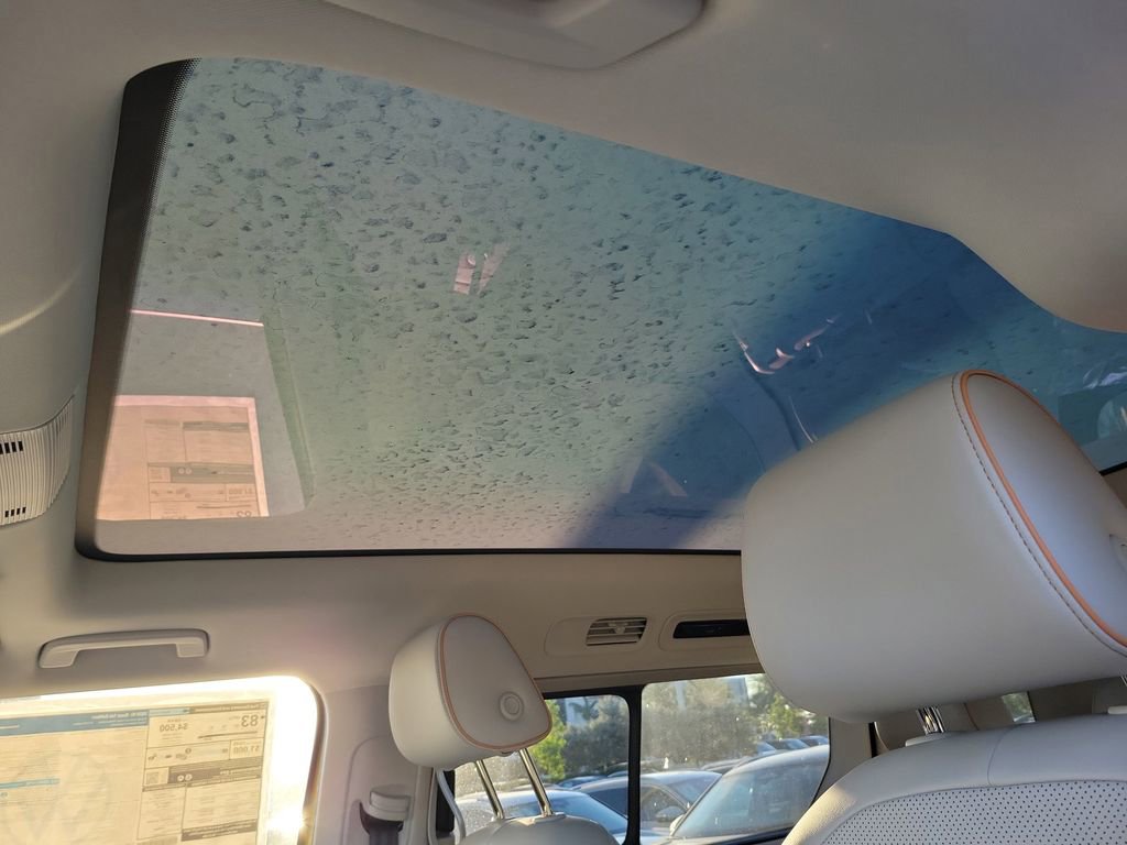 New 2025 Volkswagen ID. Buzz 1st Edition image 10