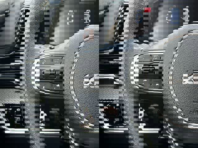 Used 2023 Kia Sportage LX image 8