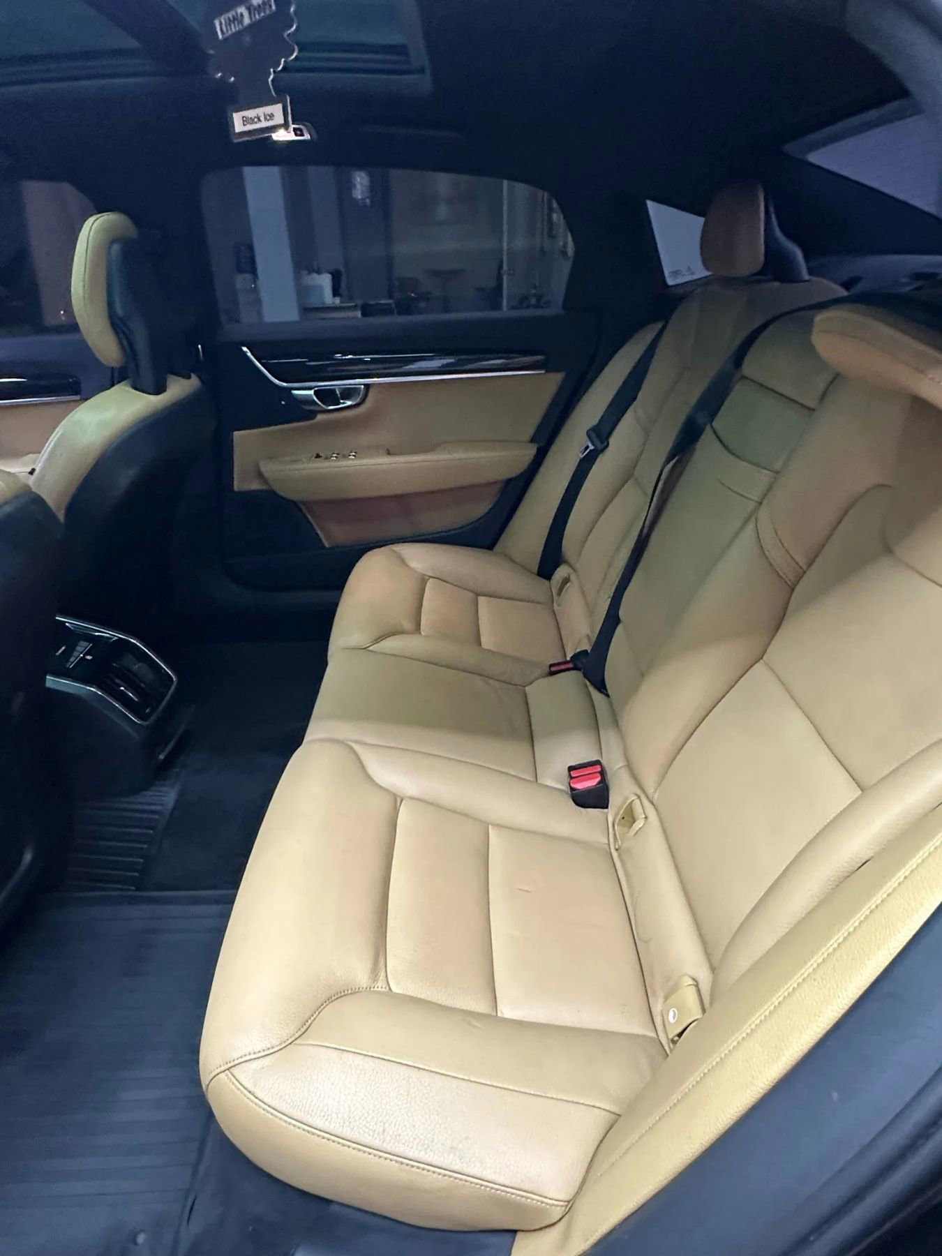 Used 2018 Volvo S90 T5 Momentum w/ Convenience Package image 31