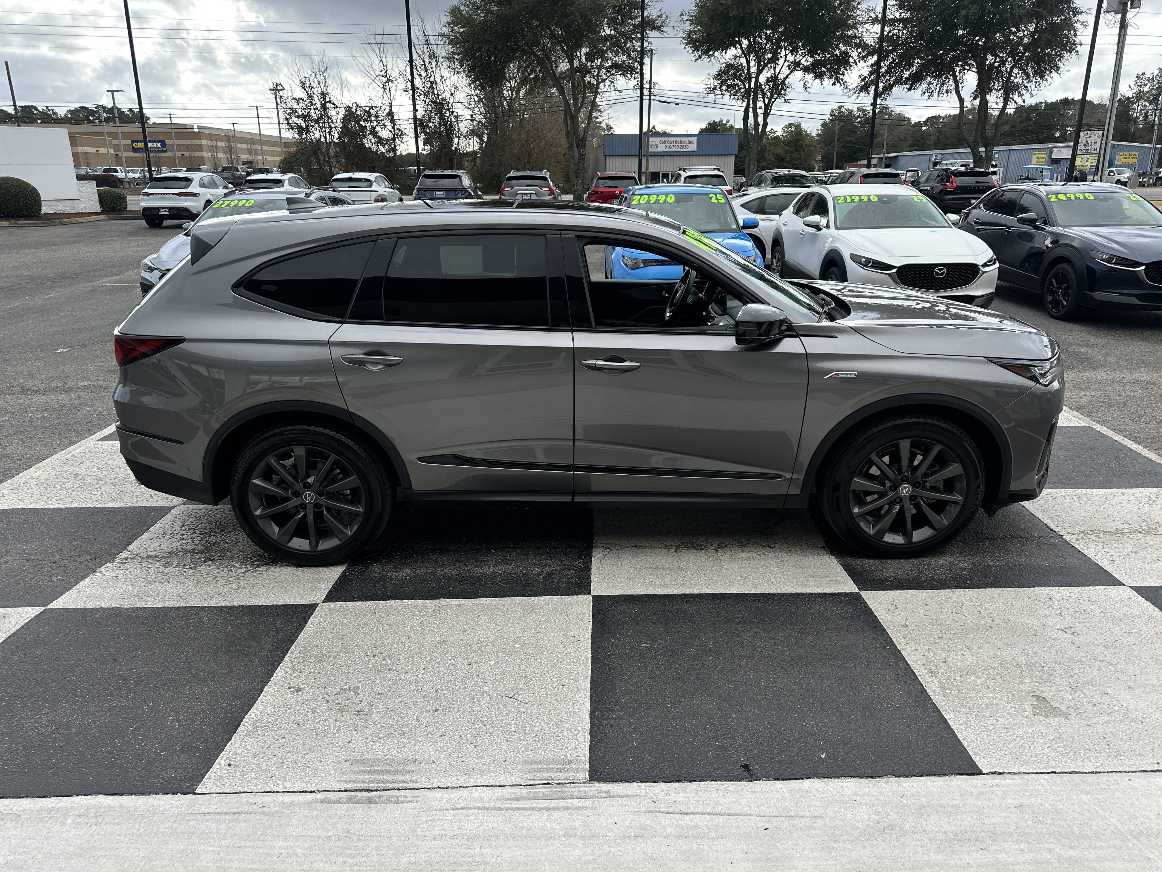 Used 2025 Acura MDX A-Spec image 3