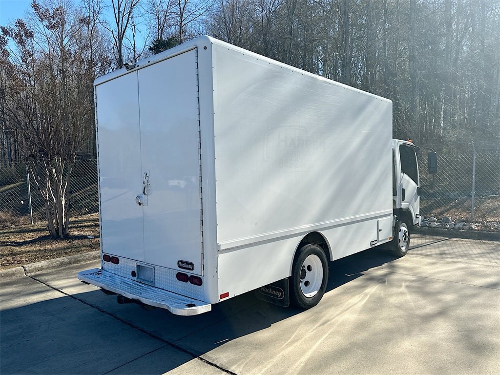 Used 2018 Isuzu NPR image 7