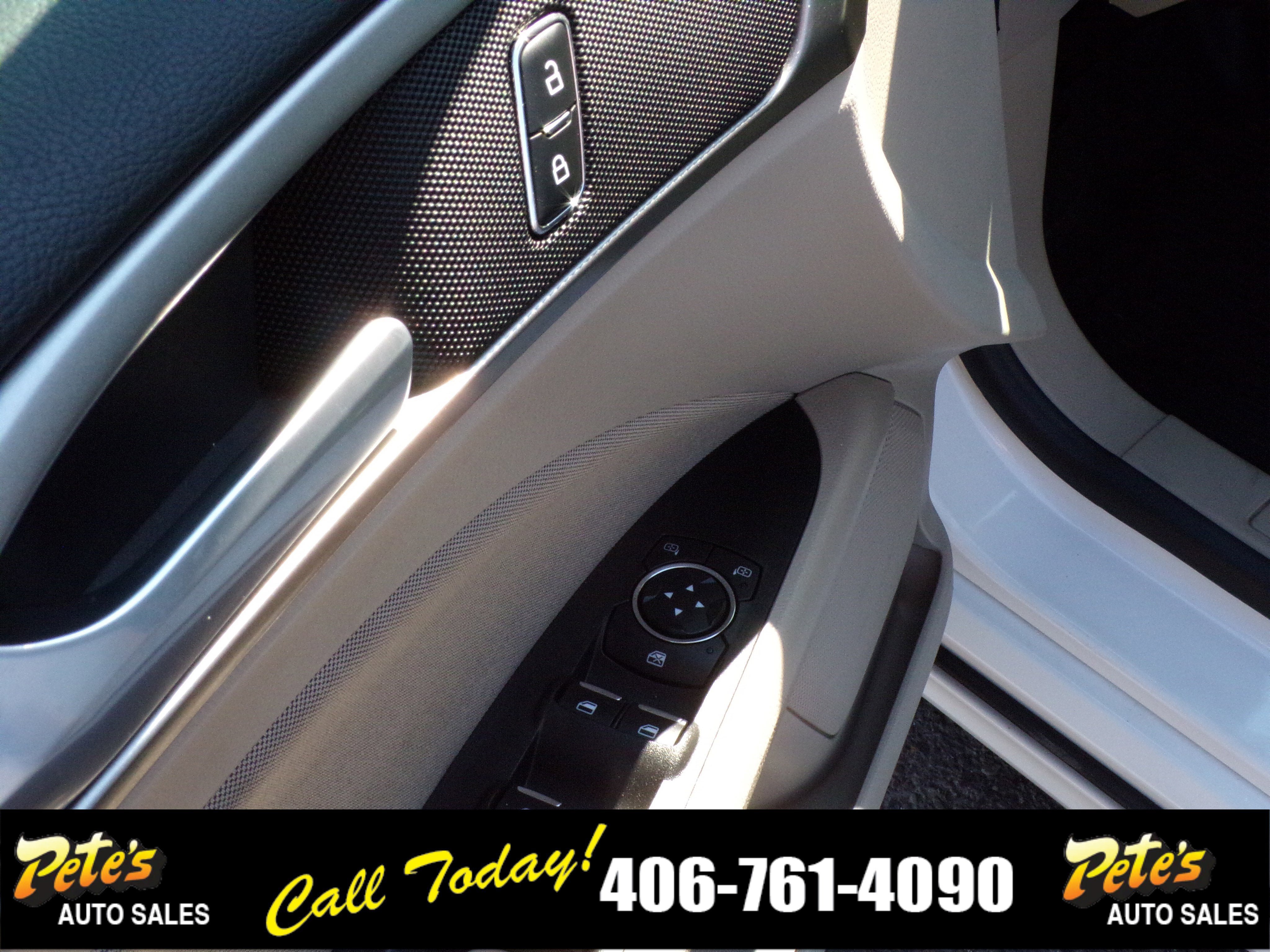 Used 2019 Ford Fusion SE AWD/4WD image 20