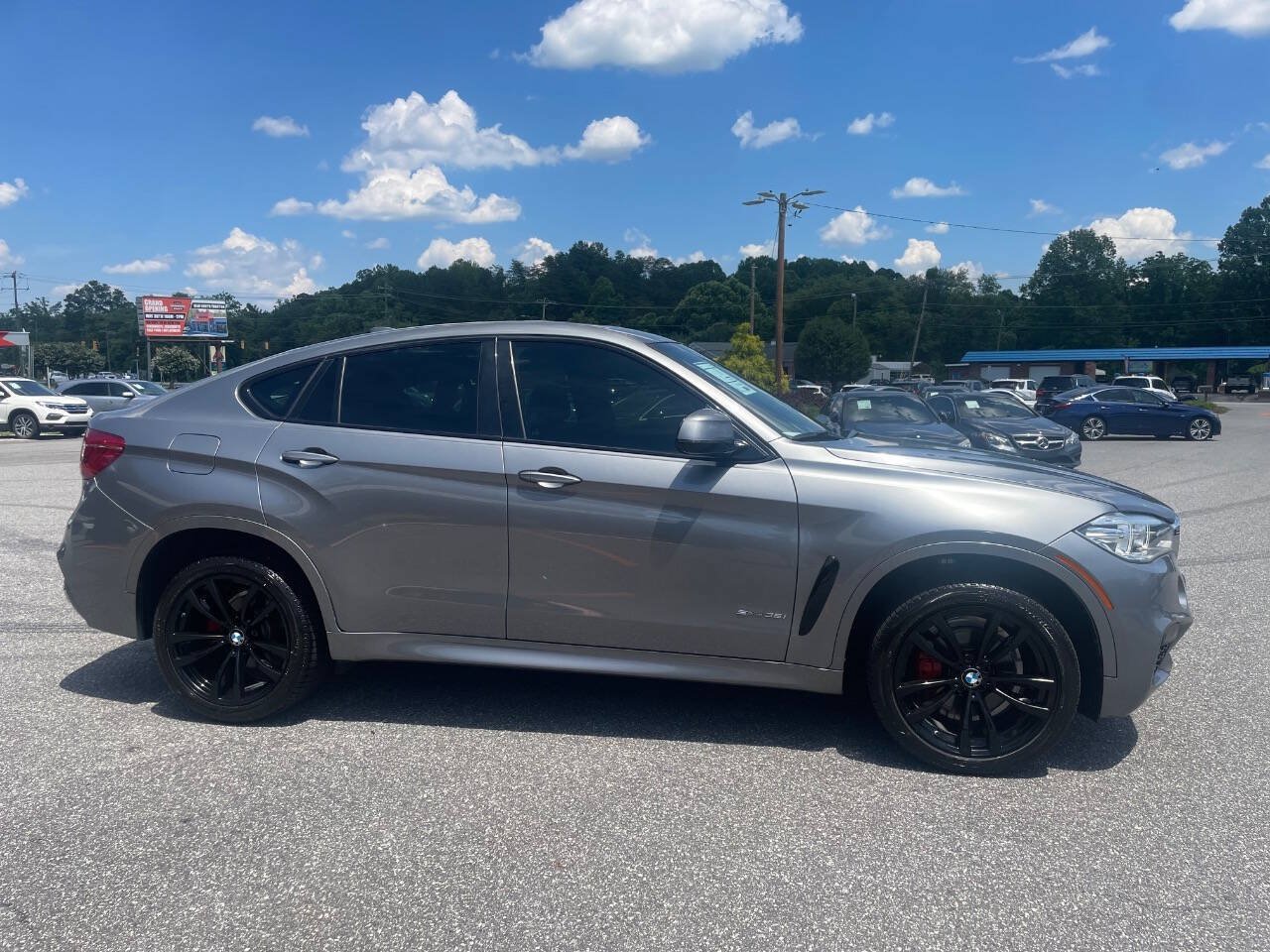 Used 2018 BMW X6 sDrive35i RWD image 7