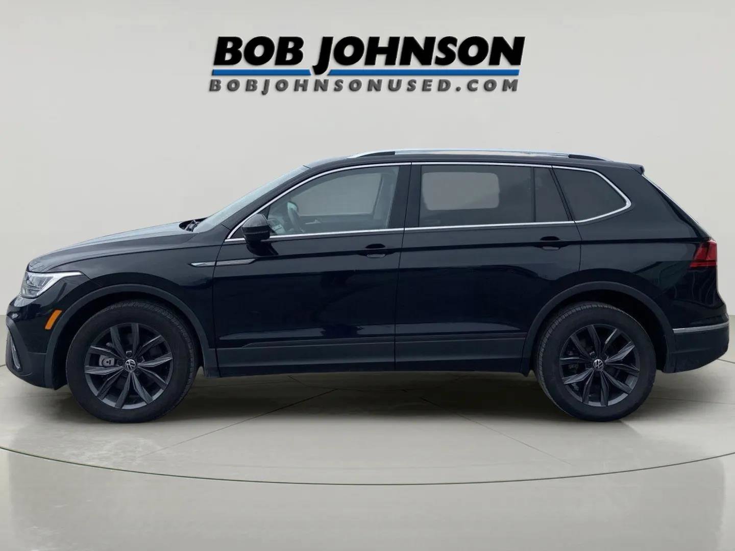 Used 2023 Volkswagen Tiguan SE image 6