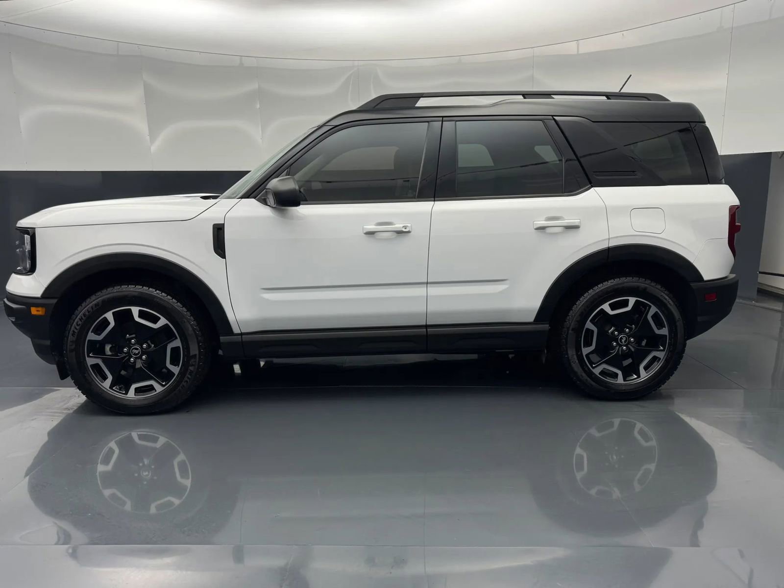 Used 2021 Ford Bronco Sport Outer Banks w/ Outer Banks Package AWD/4WD image 6