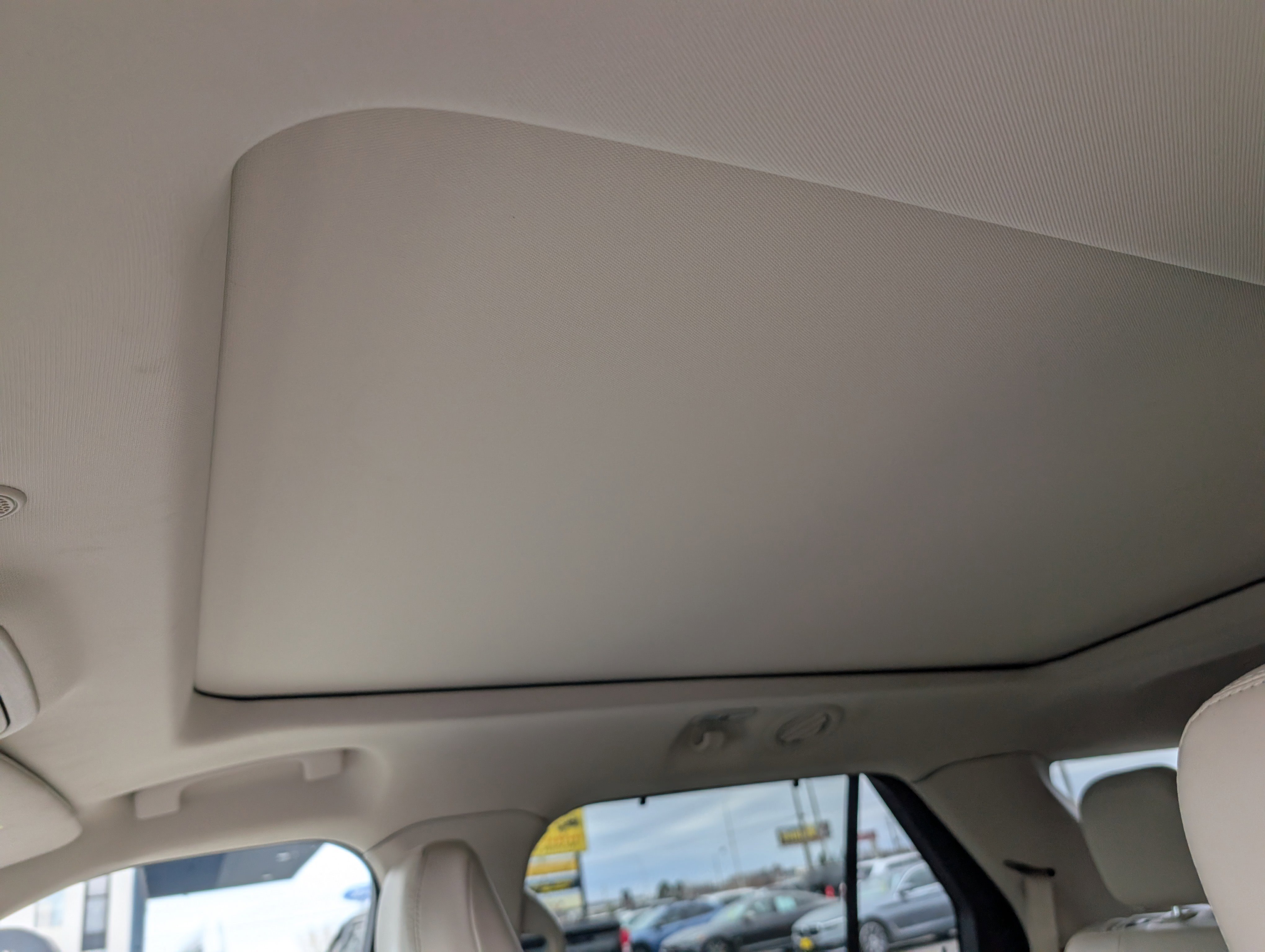 Used 2021 Ford Explorer Platinum w/ Equipment Group 601A image 14